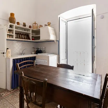 La Casa Del Sarto By Typney * Cisternino