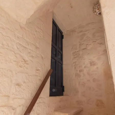 La Casa Del Sarto By Typney Cisternino